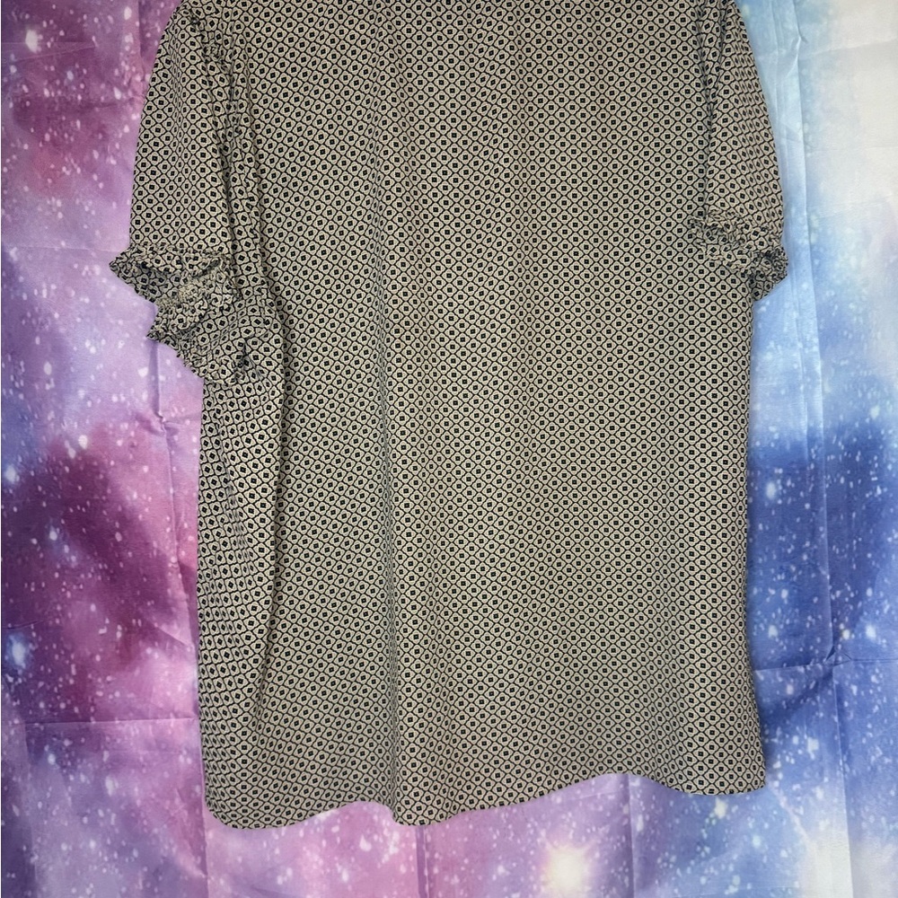 T Tahari blouse π - Picture 3 of 3